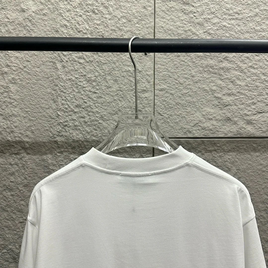 Moncle* *2025 New Arrival Classic Black White T Same Style Size： S （90-130 ） M （120-150 ） L （140-165 ） XL （160-180 ） XXL （180-210 ） ：Black White